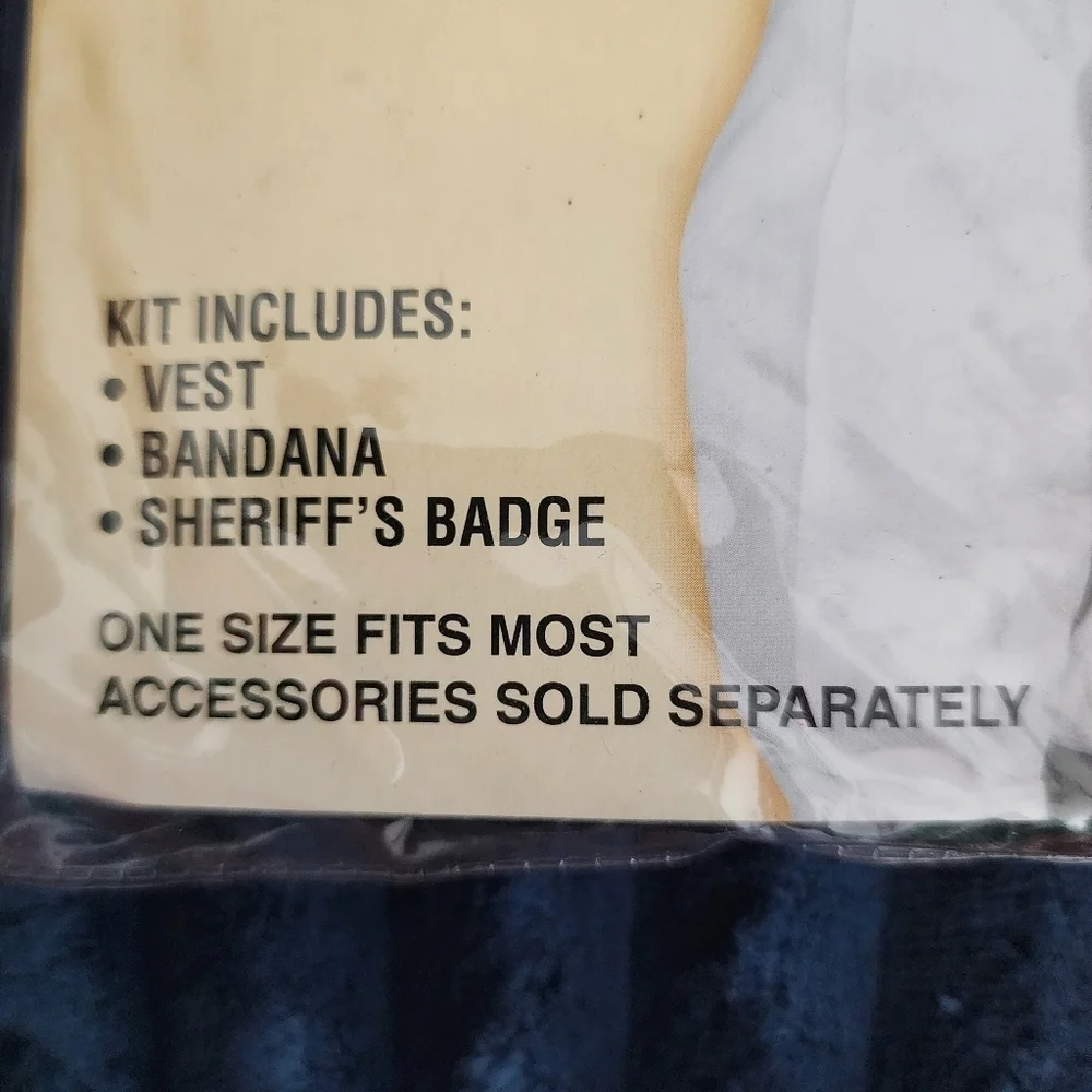 NWT Western Kit - Vest, Bandana and Sheriff's Badge - Child Halloween Costume OS